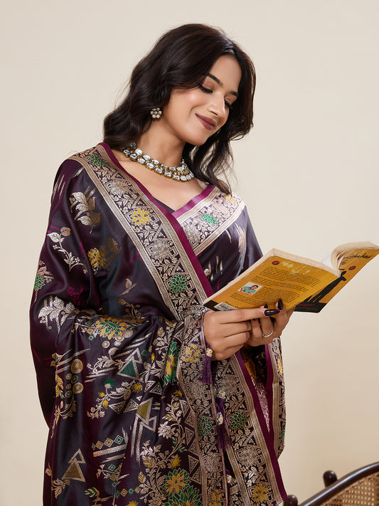 Elegant Purple Floral Printed Saree With Designer Border