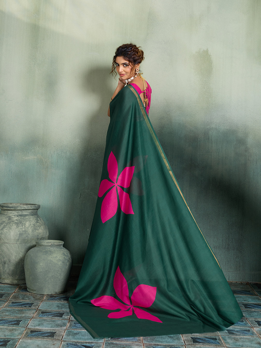 Elegant Green Floral Printed Saree for Women Festive Wear