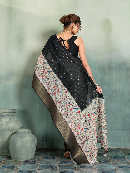 Elegant Black Saree With Floral Printed Pallu And Border