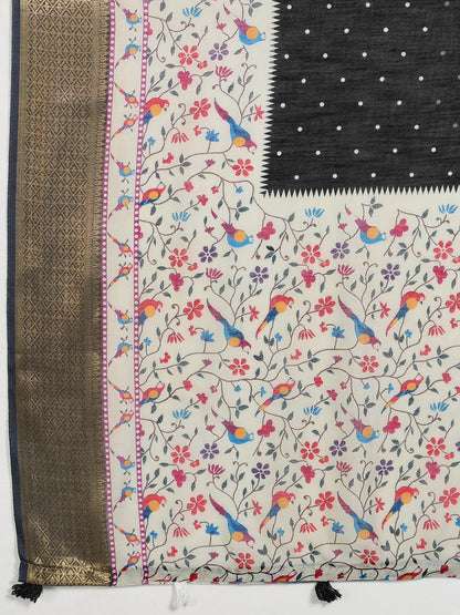 Elegant Black Saree With Floral Printed Pallu And Border
