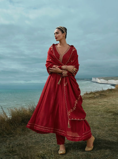 Elegant Red Vichitra Silk Embroidered Festive Suit Set