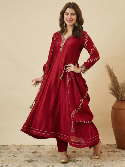 Elegant Red Vichitra Silk Embroidered Festive Suit Set