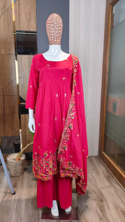Elegant Red Embroidered Anarkali Suit Set with Dupatta