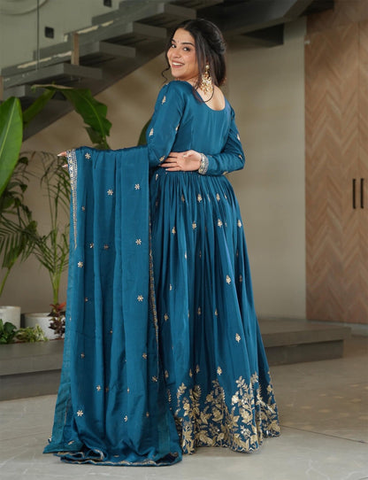 Elegant Teal Embroidered Anarkali Suit Set with Dupatta